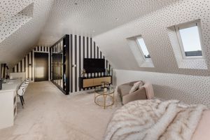 Photo 19- click for photo gallery